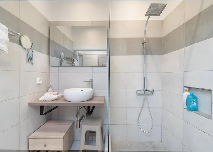 Lena's Traditional *