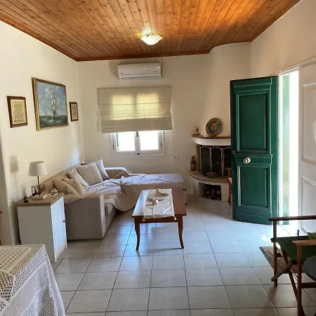 Lena's Traditional Tatil Evi *