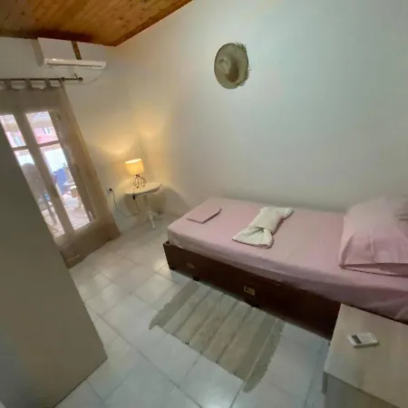 Lena's Traditional Ferienhaus