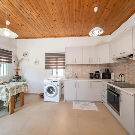 Lena's Traditional *