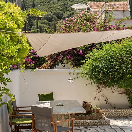 Lena's Traditional * Agia Efimia