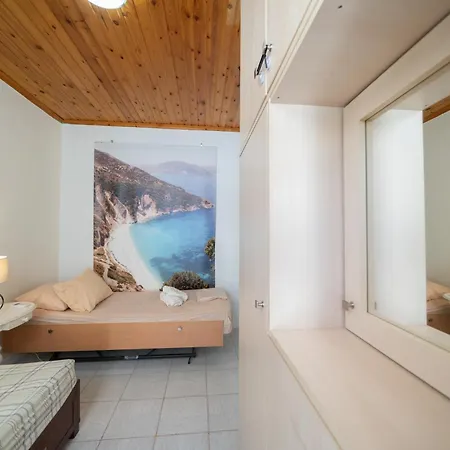 Casa de Férias Lena's Traditional Agia Efimia