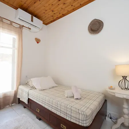 Lena's Traditional Vakantiehuis Agia Efimia