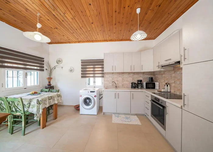 Lena's Traditional *