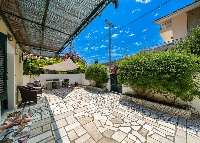 Lena's Traditional Tatil Evi