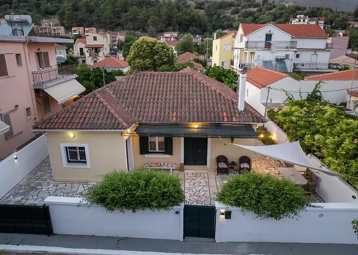 Tatil Evi Lena's Traditional Agia Efimia