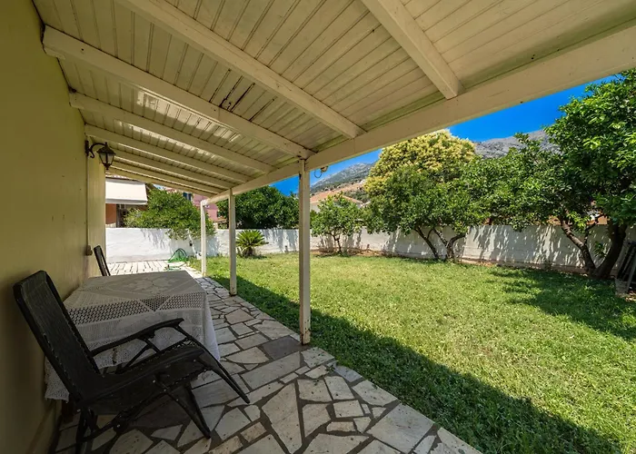 Tatil Evi Lena's Traditional Agia Efimia