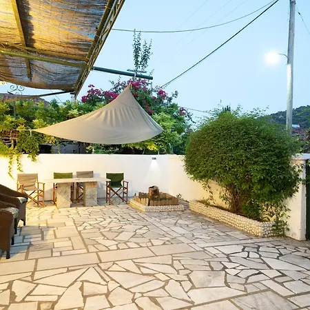 Lena's Traditional Σπίτι διακοπών
