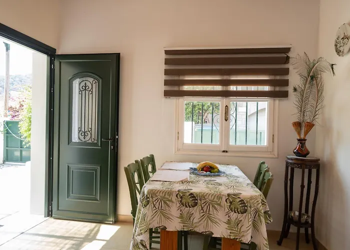 Lena's Traditional * Agia Efimia