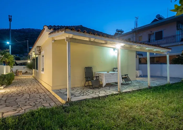 Lena's Traditional 度假居 Agia Efimia