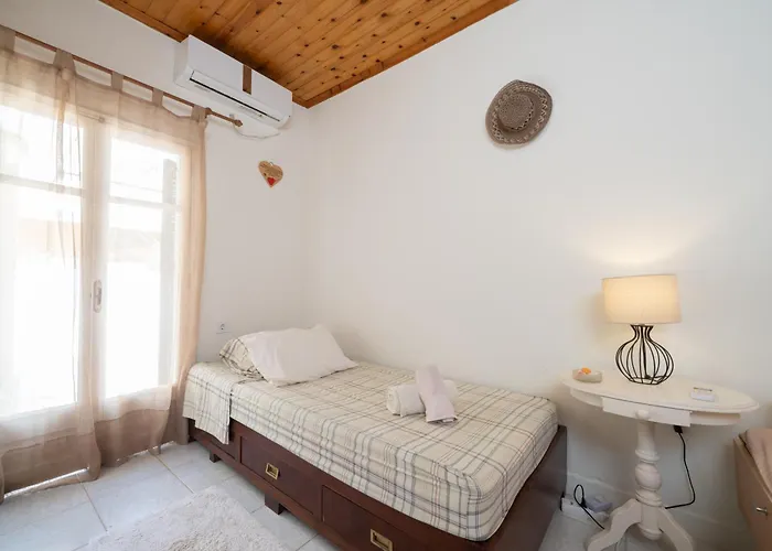 Lena's Traditional 度假居 Agia Efimia